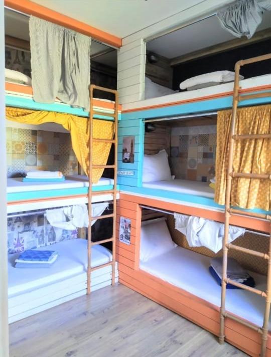 Estaleiro Casa Hotel Balneário Camboriú Eksteriør bilde